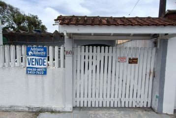 Ref 1095 Casa com Piscina à 400 metros do Mar!Riviera